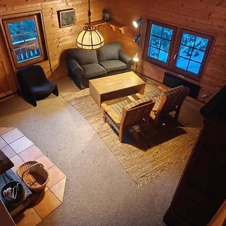 - Dans Le Carmazin Morgins