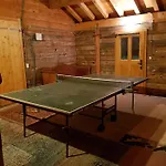 Chalet - Dans Le Carmazin *